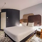 Centre Rive Gauche Отель 3*
