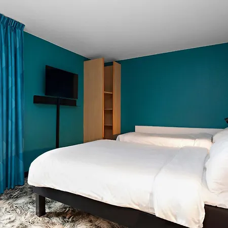 ホテル Centre Rive Gauche 3*