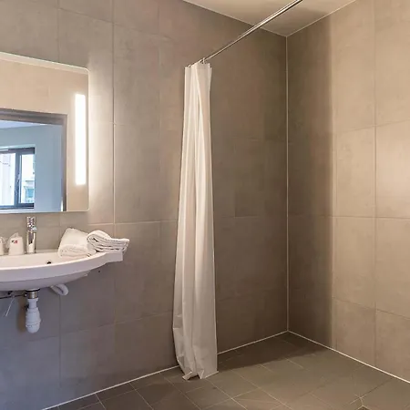 Centre Rive Gauche Отель
