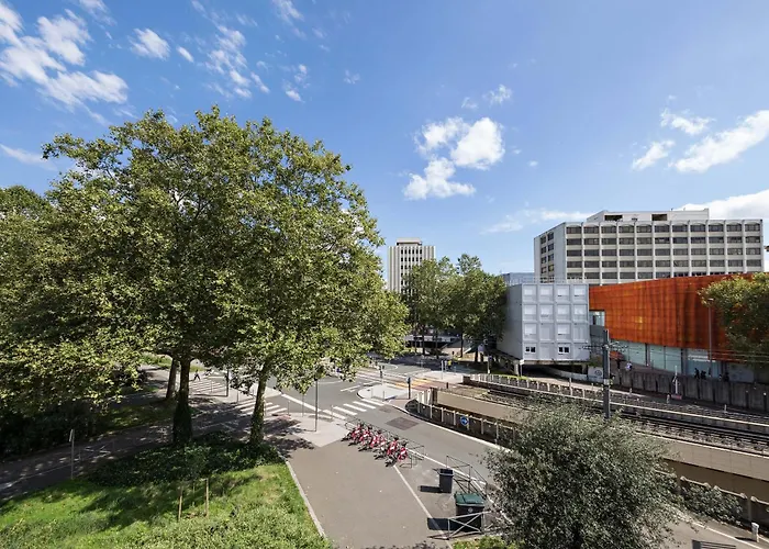 Hotel Centre Rive Gauche 3*