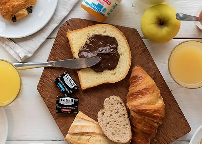 فندق Centre Rive Gauche