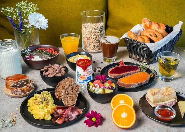 מלון Centre Rive Gauche רואן