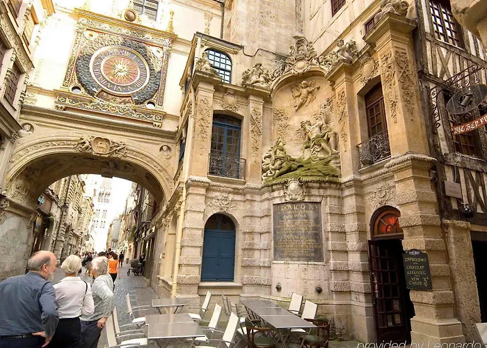 Hotel Centre Rive Gauche 3*