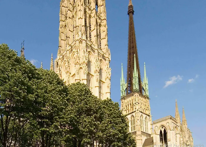 Centre Rive Gauche روان